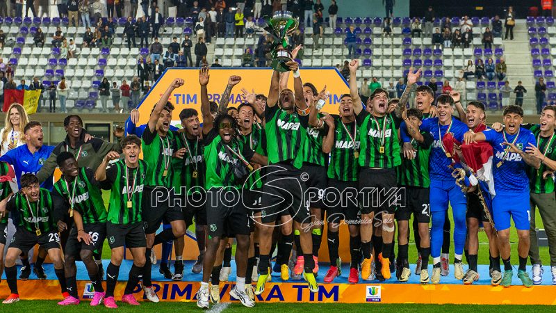 Foto gallery premiazione Scudetto Primavera Sassuolo – Roma 3-0 di GIAN DOMENICO SALE